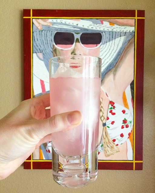 Happy #nationallemonadeday! I prefer pink lemonade, myself.