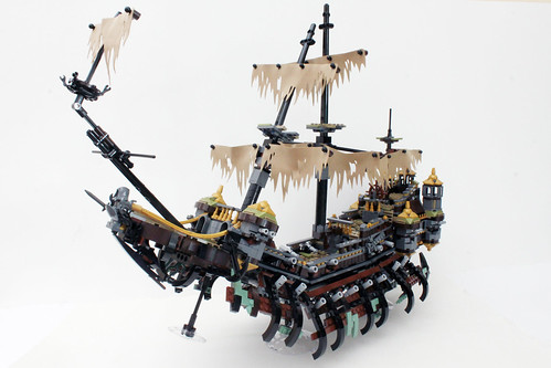 LEGO Pirates of the Caribbean: Dead Men Tell No Tales The Silent Mary (71042)