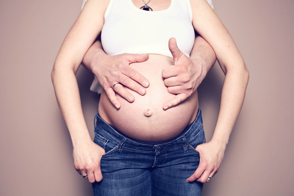 Babybauch Schwangerschaft Fotoshooting