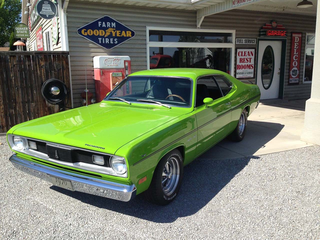 20 Classic & Badass Muscle Cars That Will Never Get Old #4: Plymouth Duster 340 (1970)
