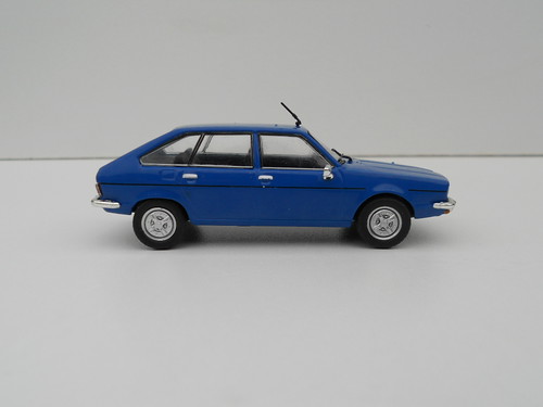 Dacia 2000 - DeAgostini2
