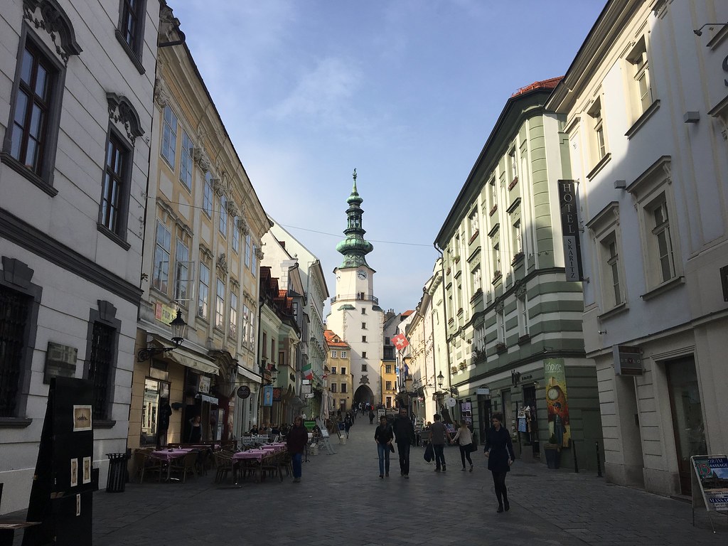 Autoloma Tonava | Passau | Bratislava