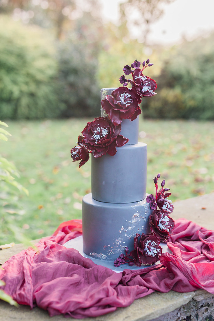concrete burgundy - windmill barn weddings - rosewood cakes luxury wedding cakes glasgow scotlad