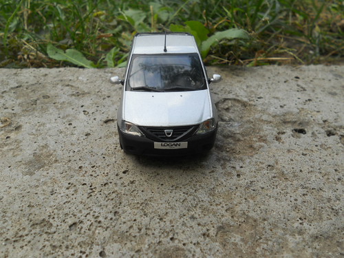 Dacia Logan Pick-Up (2008) - Eligor4