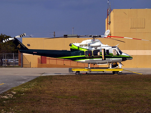 N911RA Bell 412 Tamiami 18-02-17