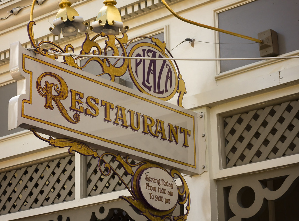 10 best places to eat at Disney without a reservation | Orbitz