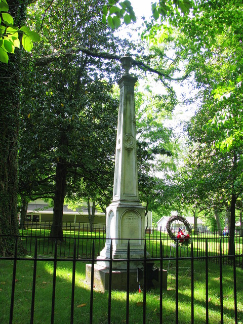 Sam Davis burial monument