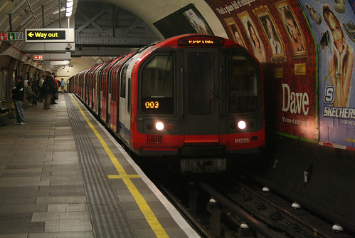 1992 Tube Stock at Queensway