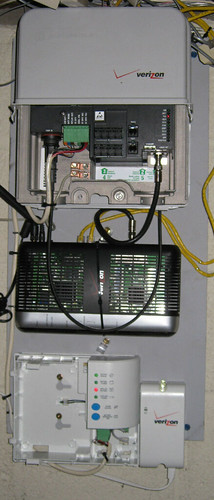 Verizon FIOS Black Box | This is the box in my basement. A ... verizon nid box wiring 