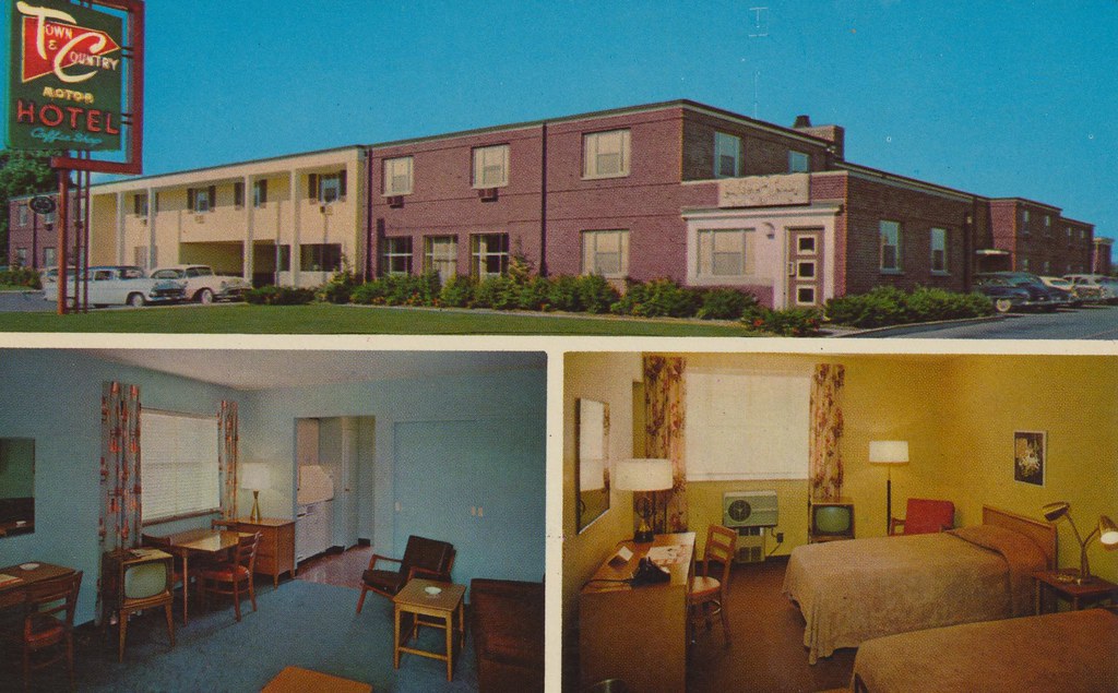 Town & Country Motor Hotel - Cuyahoga Falls, Ohio