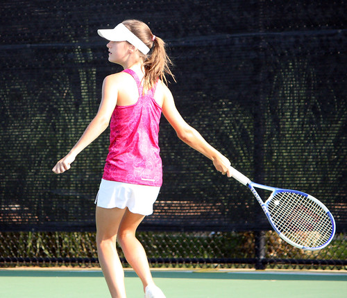 Girls Tennis 0138 06-26-09 | Jessie, Kirsten's 12-year old o… | Flickr