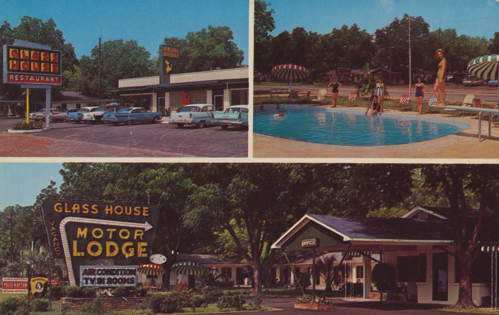 Glass House Motor Lodge and Restaurant - Glennville, Georgia