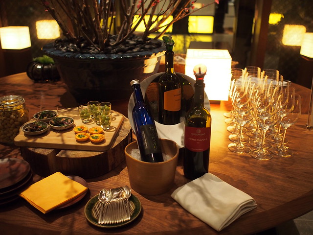 Nightly wine and canapé at the Andaz Toranomon Hills in Tokyo, Japan