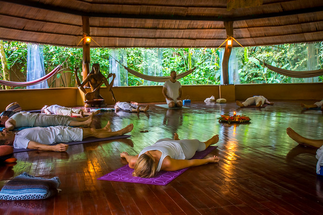 yoga retreat in costa rica
