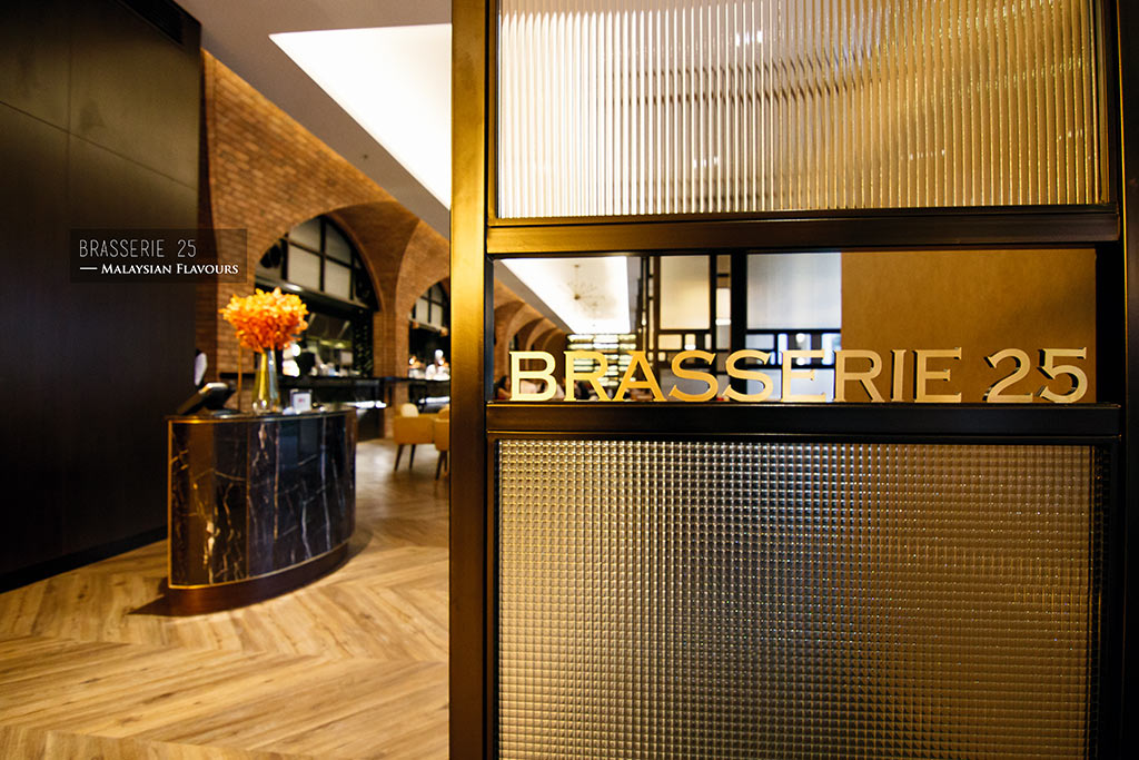 Brasserie 25 hotel stripes kl