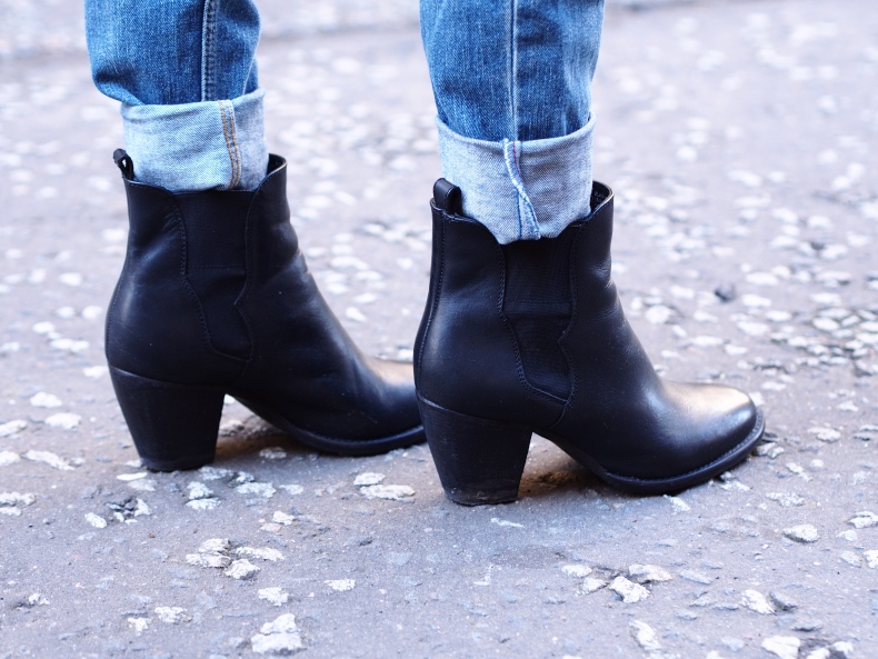steve madden ankle booties