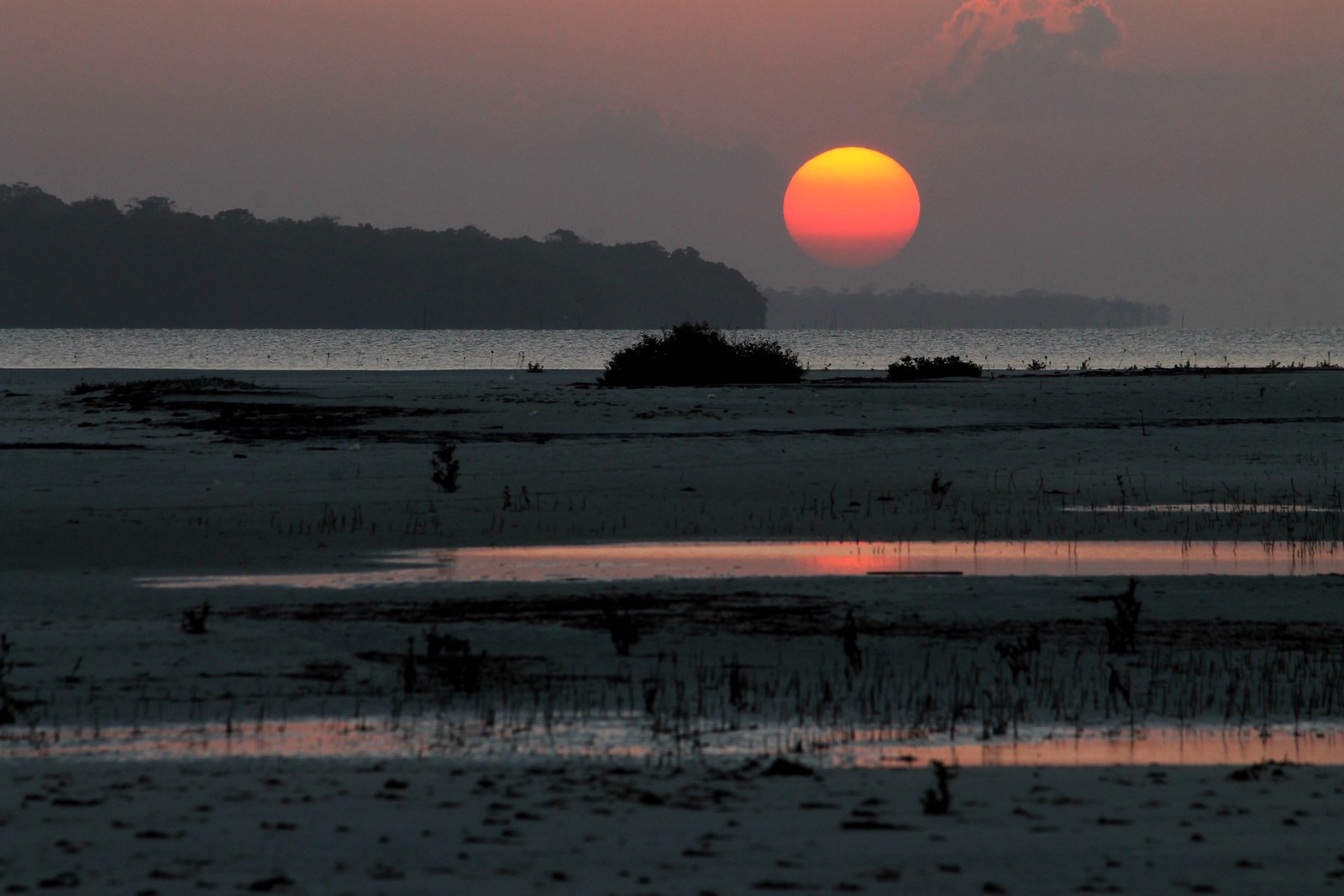 Sunset at Punta Sebaring (Bugsuk Island)