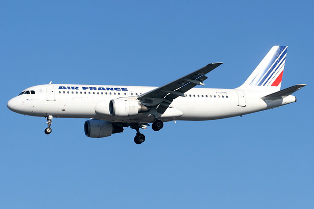 Air France, Airbus A320-100, F-GFKG, London Heathrow