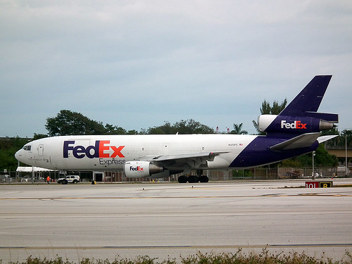 N372FE MD-10 Fort Lauderdale 21-2-17