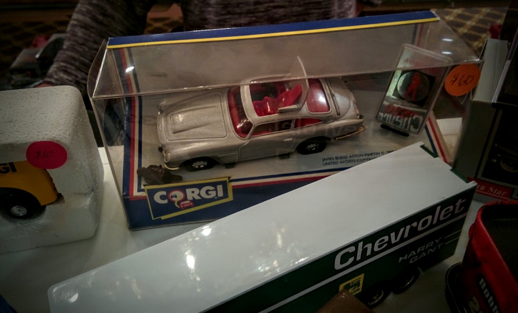 Milwaukee Scale Auto Hobby and Toy Show (Picture Heavy