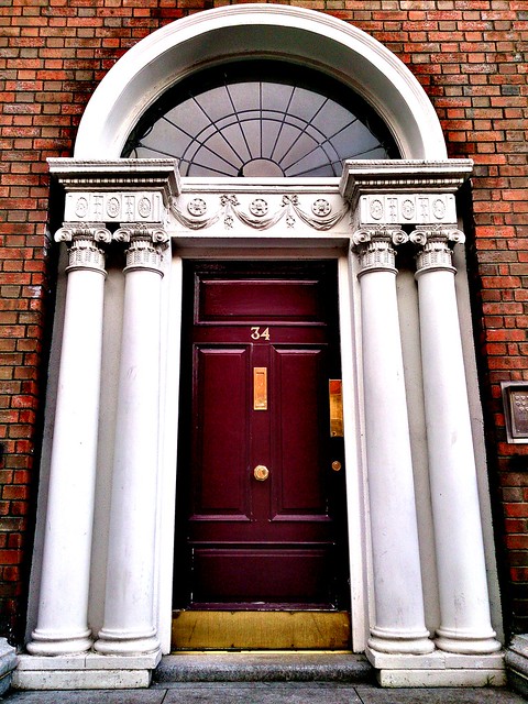 Dublín y sus puertas de colores georgianas. Historia, leyendas, arquitectura y localización.