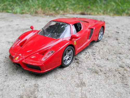 Ferrari Enzo – Hot Wheels