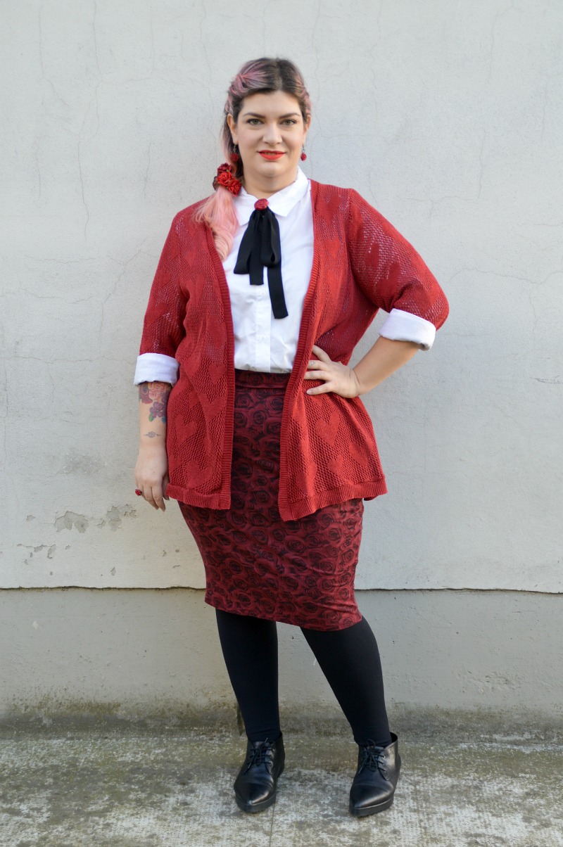 #PopCultureStyle #StylePositive outfit plus size disneyboud Beauty and the beast (5)