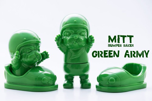 Green Army version "MITT" The Bumper Racer