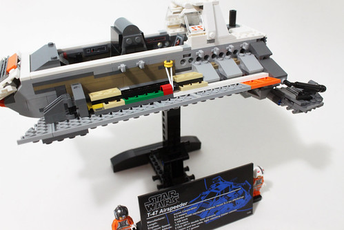 LEGO Star Wars Ultimate Collector's Series Snowspeeder (75144)