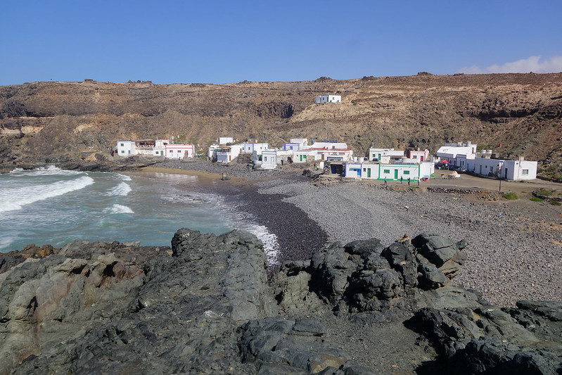 Fuerteventura (Islas Canarias). La isla de las playas y el viento. - Blogs de España - La Oliva, el Puertito de los Molinos y Volcán Calderón Hondo (ruta a pie). (21)
