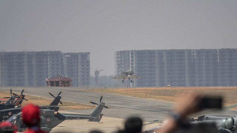 Dassault Rafale landing on RW09
