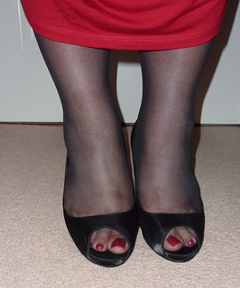 Black Stockings and Painted Toes in Peep Toe Heels 3 | Flickr