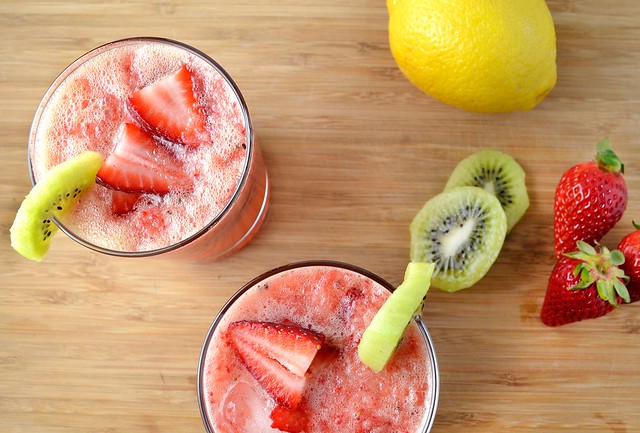 strawberry-kiwi-lemonade-2