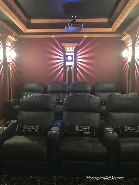 Family Theater-Housepitality Designs