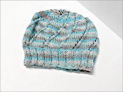 Icelandic No-Noro Hat, first look