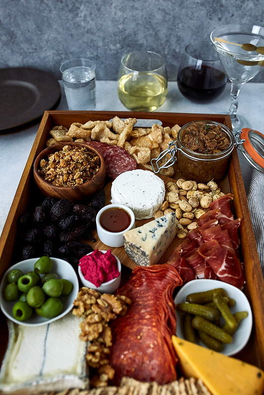 How-to Build an Epic Grain-free Cheese and Charcuterie Board