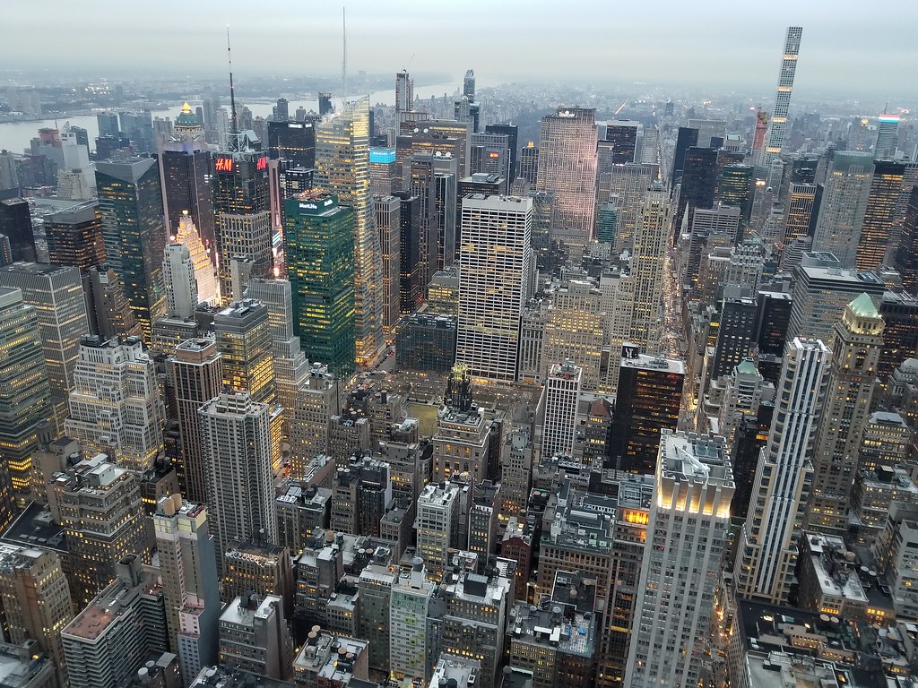Pemandangan dari atas Empire State Building, New York, Amerika Serikat. Liputan6.com/Iskandar