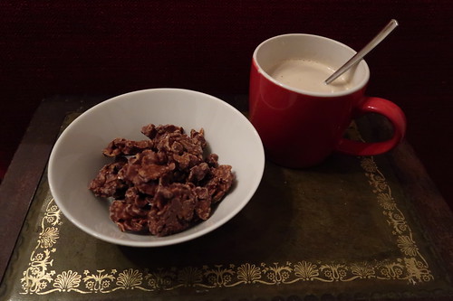 Choco Crossies und Milchkaffee