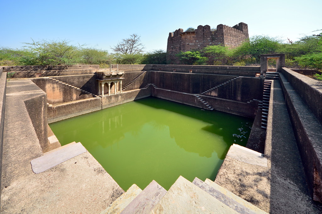 India - Rajasthan - Bundi - Bundi Fort - Baoli (Stepwell) - 74