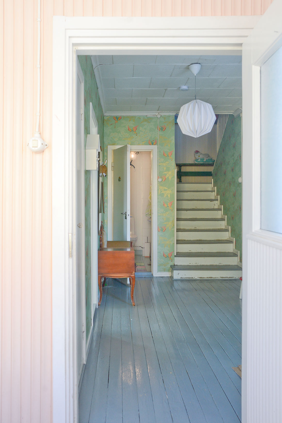 Pastel colored foyer