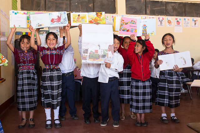 Guatemala primary school reading program