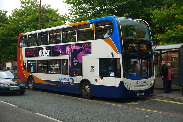Stagecoach Manchester Enviro400, MX07 HLZ, outside Dukinfield Town Hall