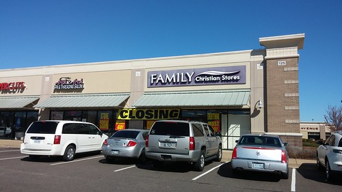 Family Christian Stores Closing