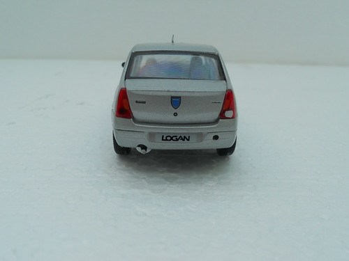 Dacia Logan Prestige (2006) - Eligor3
