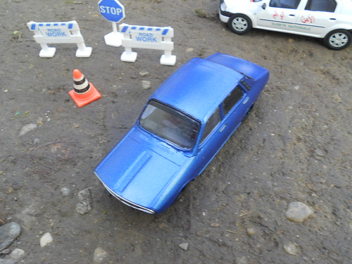 Dacia 1300 Low Rider Blue (1969) - Deagostini
