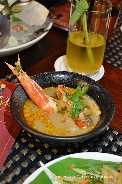6.Absolute Thai Buffet Dinner at Doubletree Hilton KL