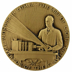 Thomas Wilfred medal reverse