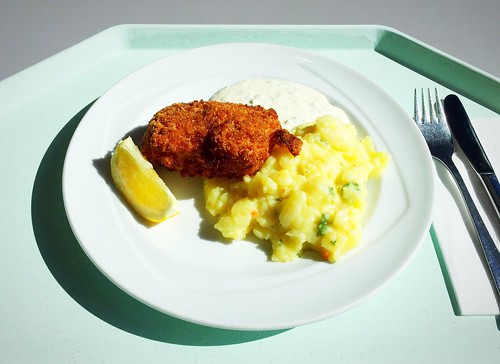 Baked coalfish with remoulade & homemade potato salad / Gebackener Seelachs mit Remoulade & hausgemachten Kartoffelsalat