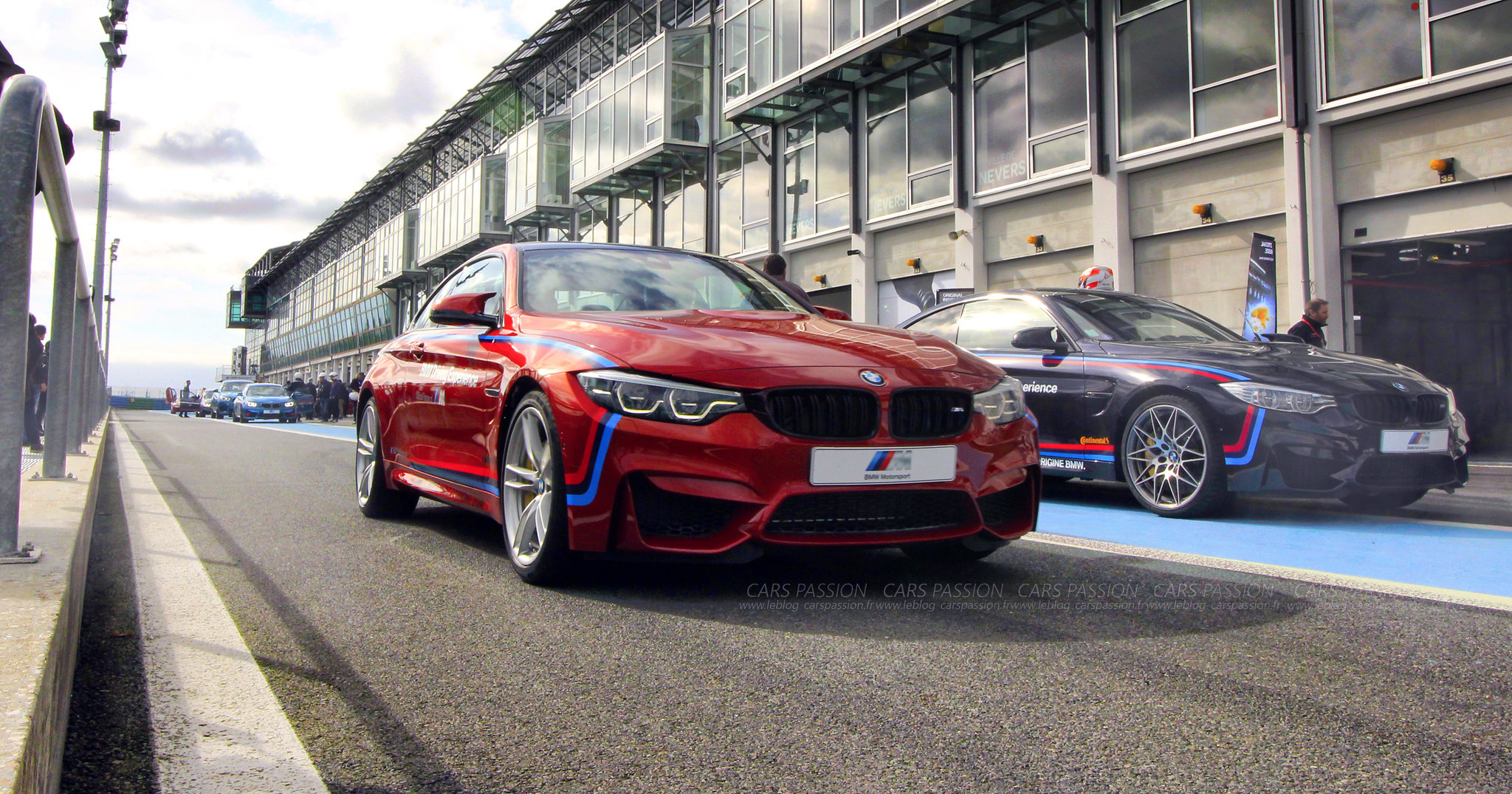 bmw-m2-M4-gts-magny-cours-drift-track (12)