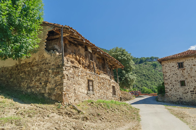 DE LA CAPITAL DE LIÉBANA AL OLVIDO - Cantabria (Valle de Liébana) y la costa asturiana, un pequeño bocado en 11 días (20)